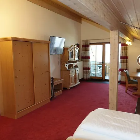 Appartement Gaestehaus Guggomos 